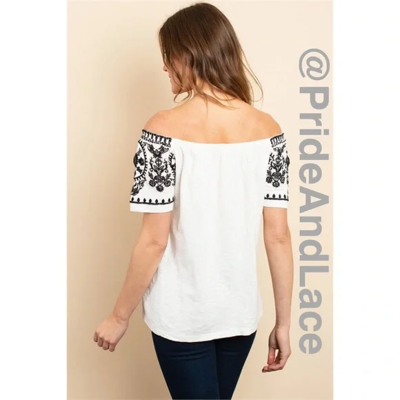 LAST 1️⃣ 🤍IVORY BLACK OFF THE SHOULDER TOP - Picture 3 of 7